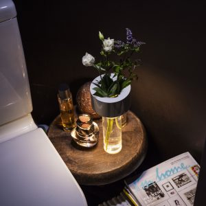 lampe-sans-fil-rechargeable-vase-lumineux-fleur-led-salbeigrun-foscarini_madeindesign_419743_original