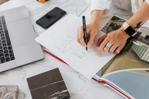 pexels-karola-g-4959790